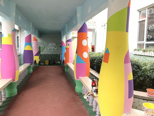 济南墙绘 幼儿园墙绘 卡通城堡 单色色块
